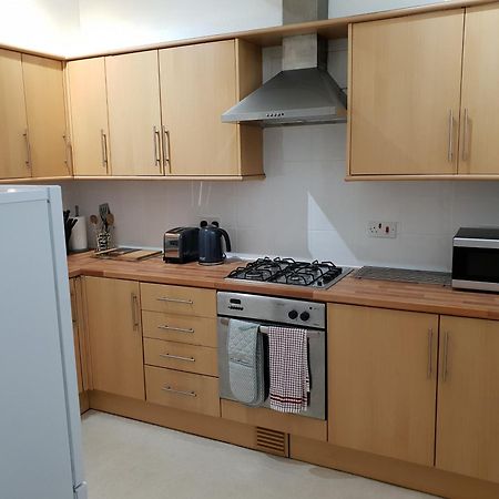 Mcdonald Road Apartment เอดินบะระ ภายนอก รูปภาพ